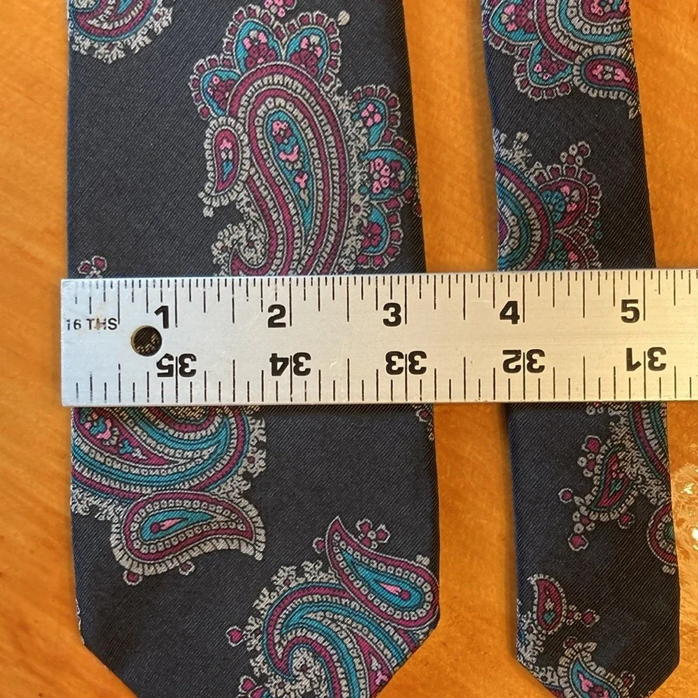 Robert Talbott‎ for Bachrachs Silk Paisley Tie Hand Printed Italy Made in USA